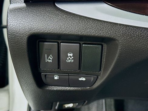 Used 2016 Acura TLX w/ Technology Package image 20