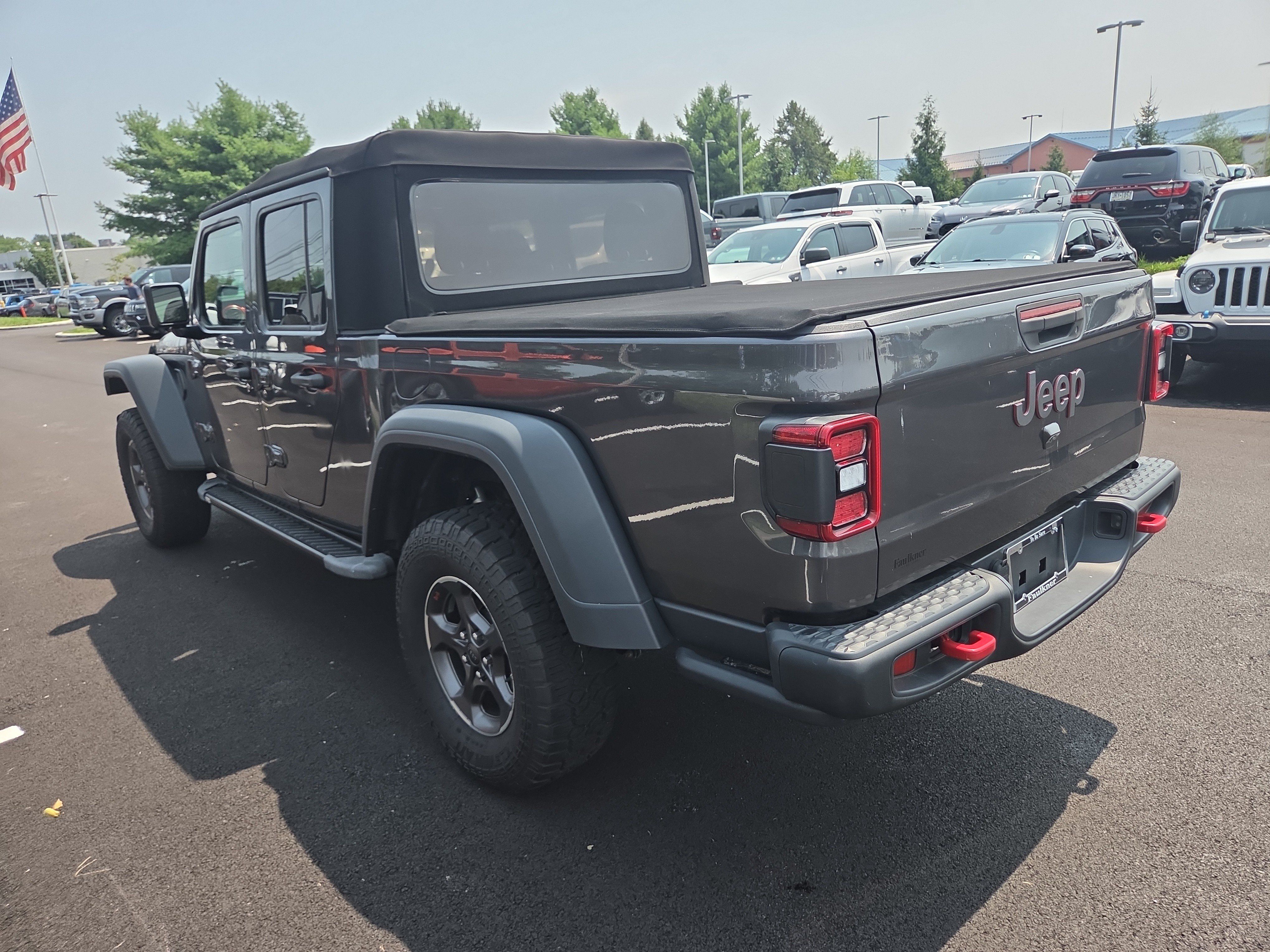 Used 2020 Jeep Gladiator Rubicon AWD/4WD image 11