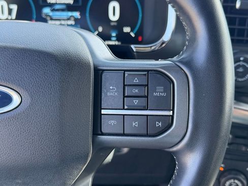 Used 2022 Ford F150 Lariat AWD/4WD image 21