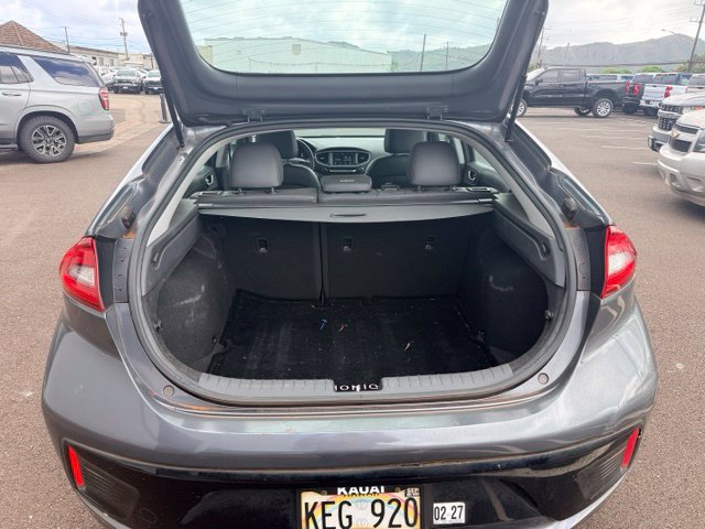 Used 2019 Hyundai Ioniq Limited FWD image 11