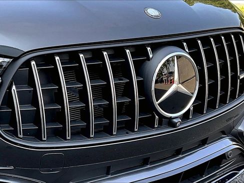 Used 2024 Mercedes-Benz GLC 43 AMG 4MATIC w/ Driver Assistance Package image 32