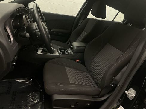 Used 2023 Dodge Charger SXT w/ Blacktop Package AWD/4WD image 12