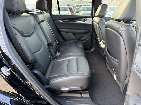Used 2024 Cadillac XT6 Premium Luxury image 26