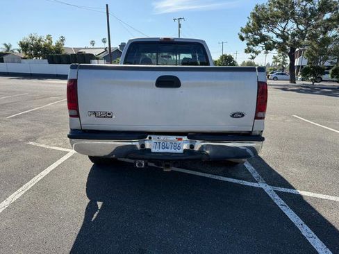 Used 2002 Ford F350 XLT image 4