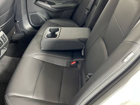 Used 2024 Nissan Altima 2.5 SL AWD/4WD image 17