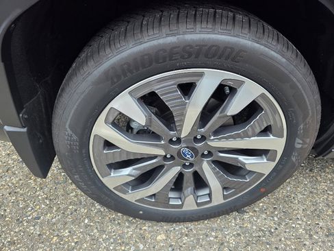 Used 2025 Subaru Forester Touring w/ Protection Package (1PH) image 6