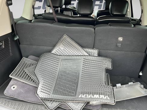 Used 2019 Nissan Armada Platinum w/ Interior Lighting Package image 11