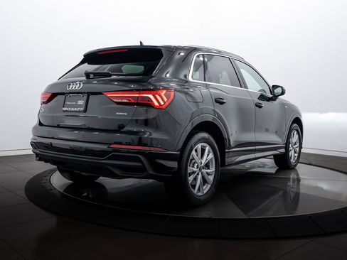 Certified 2025 Audi Q3 2.0T Premium Plus w/ Premium Plus Package image 4