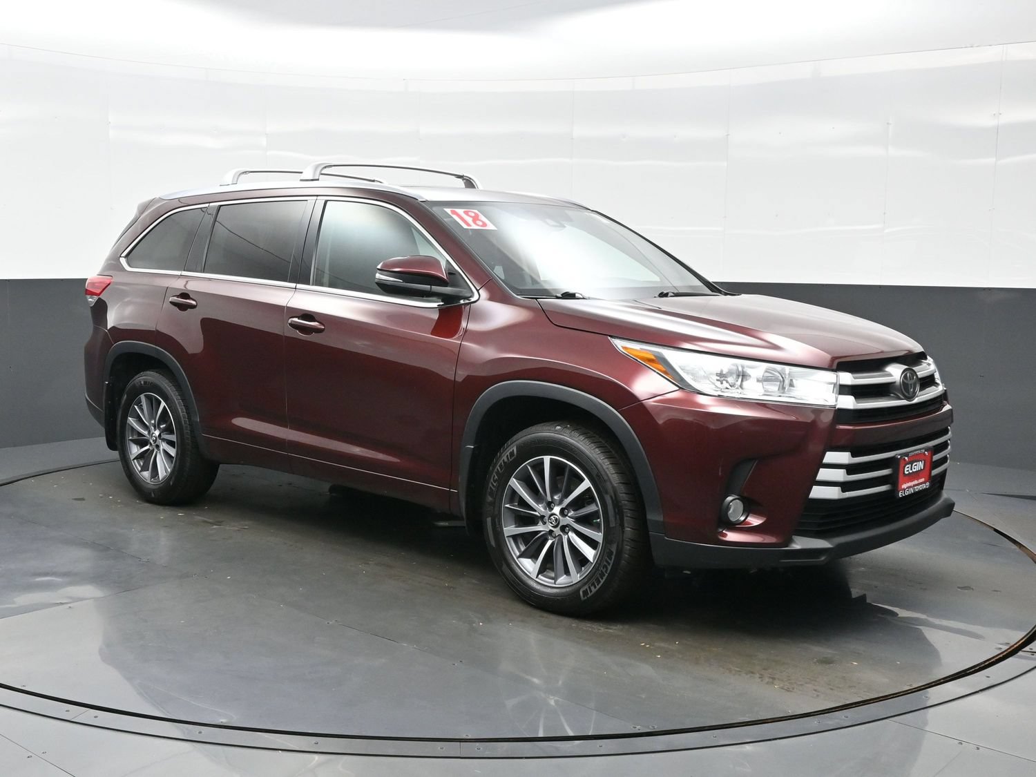 Used 2018 Toyota Highlander XLE AWD/4WD image 8