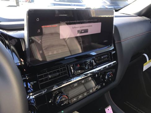 New 2026 Nissan Pathfinder SV image 16