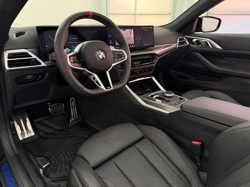 Used 2025 BMW 440i xDrive Convertible AWD/4WD image 4