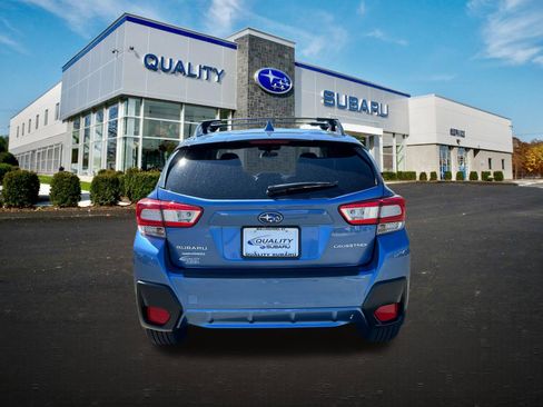 Used 2019 Subaru Crosstrek 2.0i Premium AWD/4WD image 3