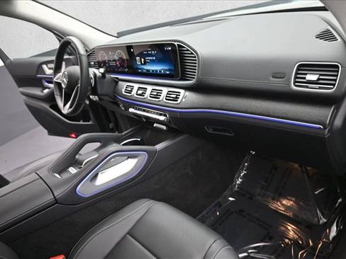 Certified 2026 Mercedes-Benz GLS 450 4MATIC image 28