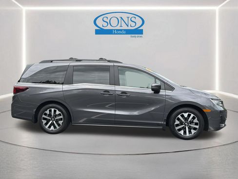 Used 2026 Honda Odyssey EX-L image 31