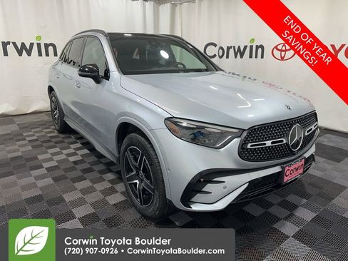 Used 2024 Mercedes-Benz GLC 300 4MATIC image 1