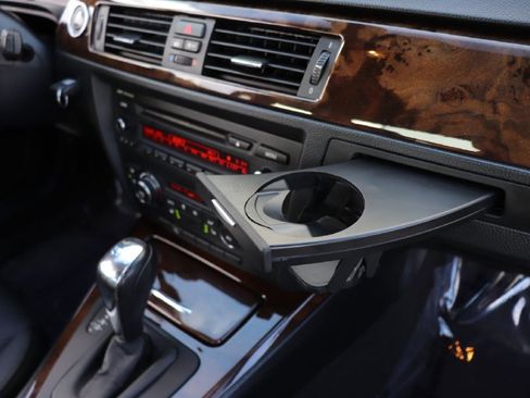 Used 2013 BMW 335i Convertible w/ Premium Pkg image 47