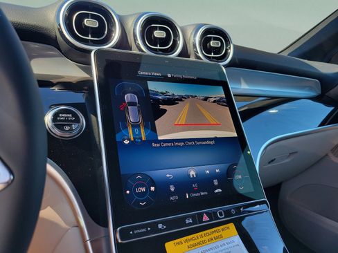 Certified 2026 Mercedes-Benz GLC 300 image 21