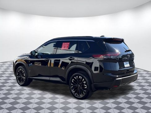 Used 2026 Nissan Rogue Dark Armor AWD/4WD image 5