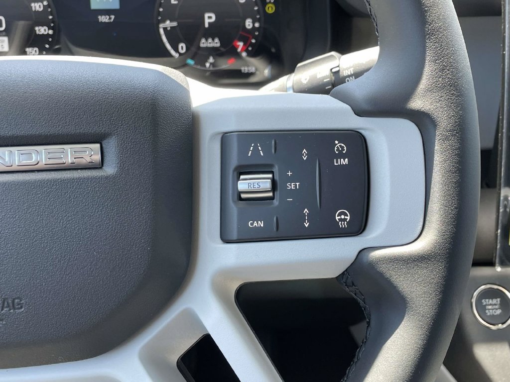 New 2026 Land Rover Defender 110 S AWD/4WD image 37