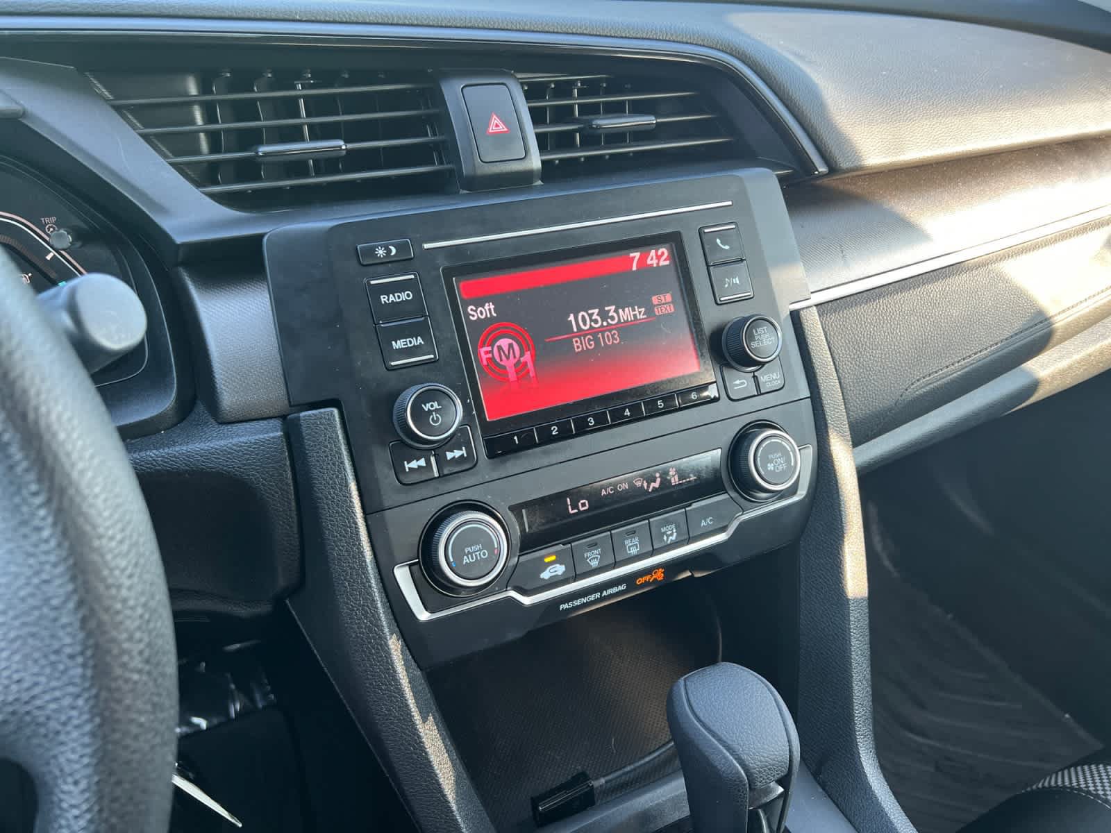 Used 2020 Honda Civic LX image 12