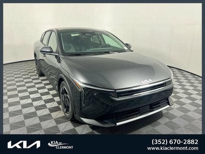 New 2025 Kia K4 EX