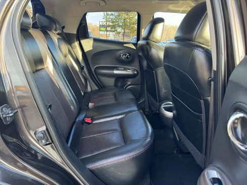 Used 2013 Nissan Juke SL image 16