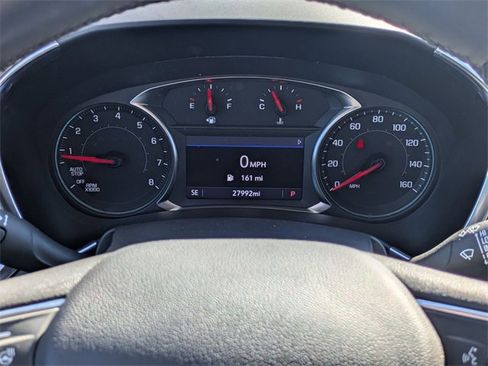 Used 2024 Chevrolet Equinox LT image 17