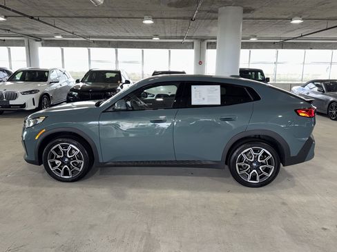 Certified 2025 BMW X2 xDrive28i image 5