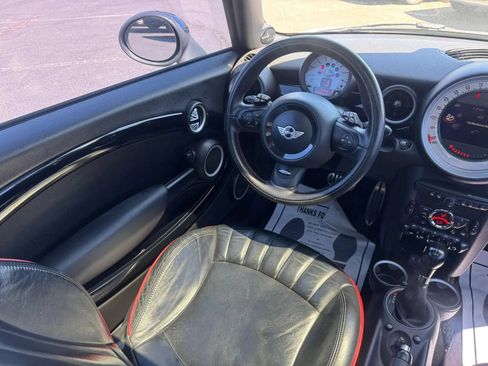 Used 2013 MINI Cooper S FWD image 23
