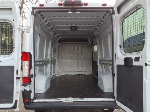 Used 2021 RAM ProMaster 2500 w/ Interior LED Lighting Group image 5