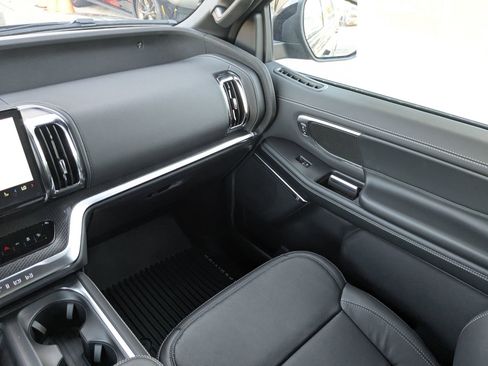 New 2025 Ford Expedition Platinum w/ Stealth Performance Package image 20