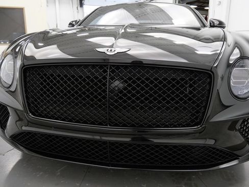 Used 2021 Bentley Continental GT AWD/4WD image 42