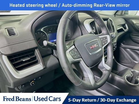 Used 2023 GMC Terrain SLT AWD/4WD image 11