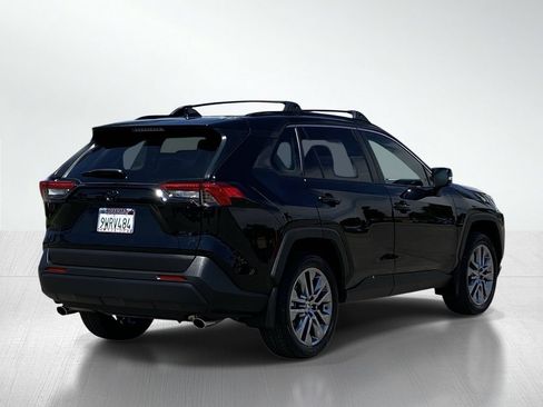 Certified 2025 Toyota RAV4 XLE Premium FWD image 8
