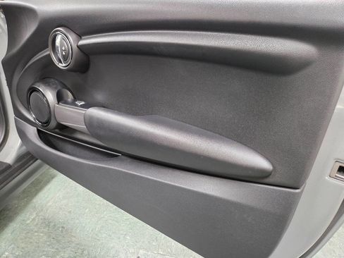 Used 2019 MINI Cooper Convertible FWD image 26