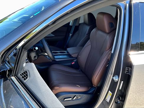 Certified 2026 Acura MDX FWD w/ Technology Package image 9
