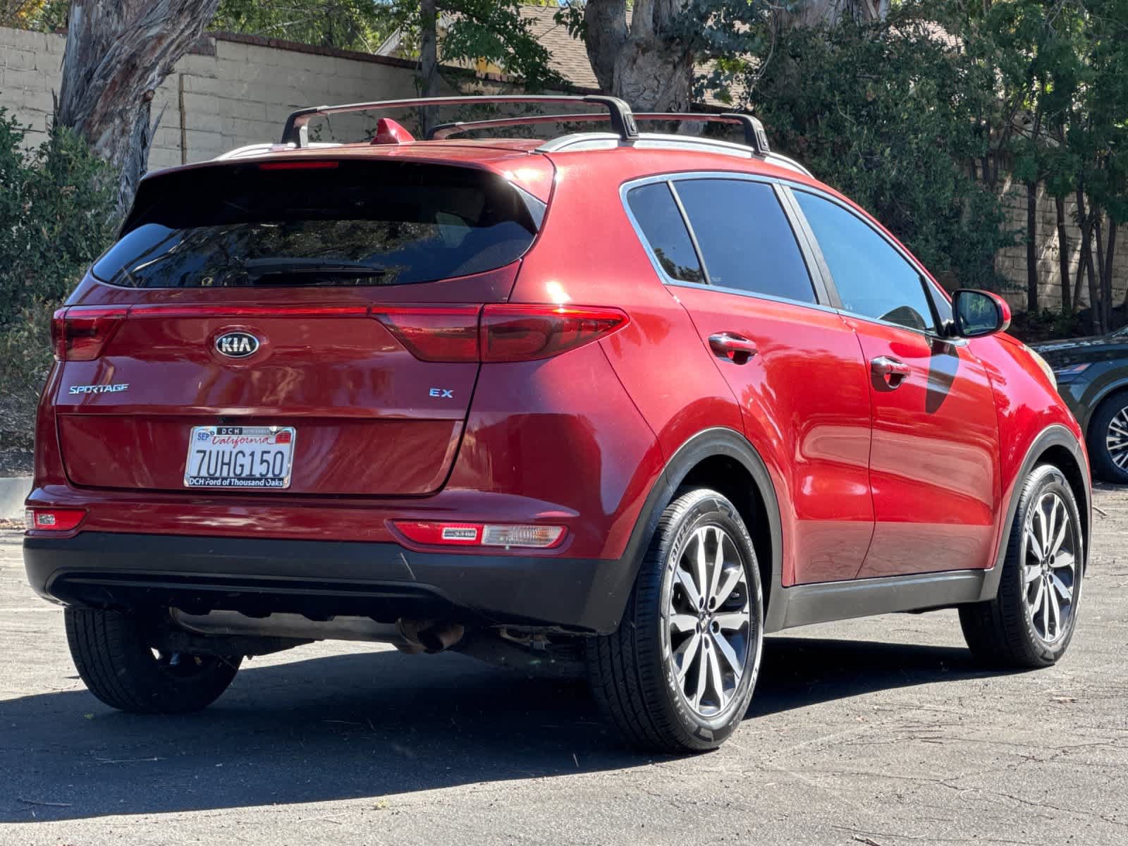 Used 2017 Kia Sportage EX FWD image 2
