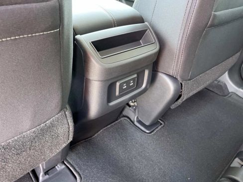 New 2026 Nissan Pathfinder SV FWD image 9