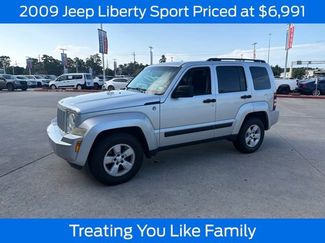 Used 2009 Jeep Liberty Sport w/ Popular Equipment Group AWD/4WD video 1