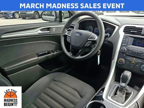 Used 2013 Ford Fusion SE image 14