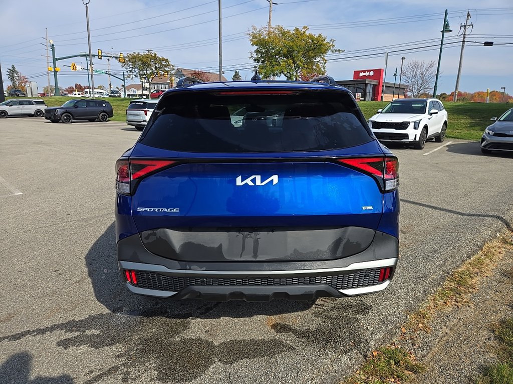 Certified 2023 Kia Sportage X-Line w/ X-Line Premium Package AWD/4WD image 4