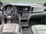 Used 2017 Toyota Sienna XLE w/ XLE Navigation Package image 4