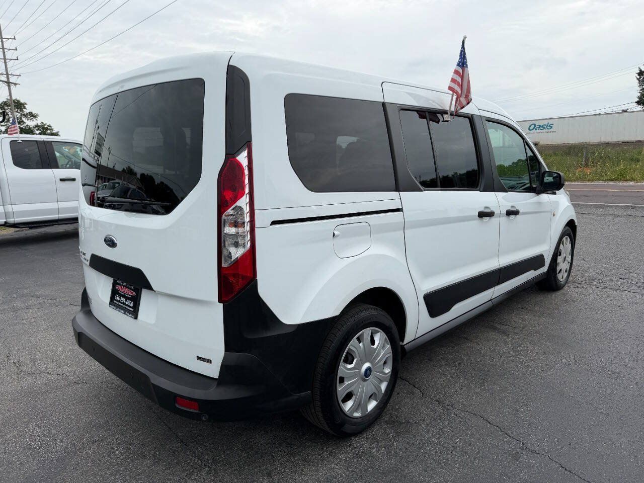 Used 2020 Ford Transit Connect XL FWD image 5