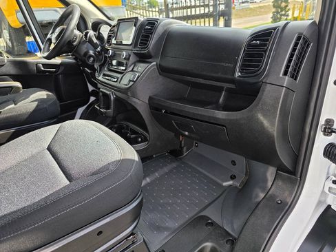 Used 2023 RAM ProMaster 3500 FWD image 18