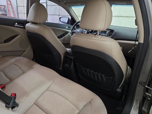 Used 2013 Kia Optima EX w/ Premium Pkg image 39