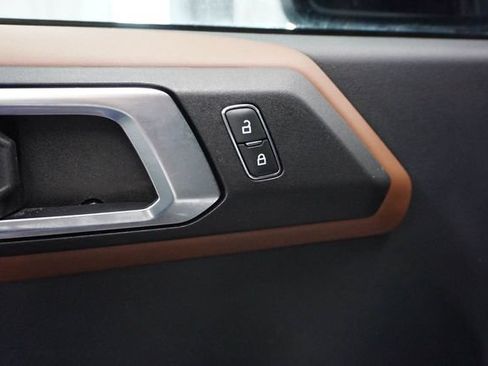 Used 2022 Ford Bronco Outer Banks AWD/4WD image 10