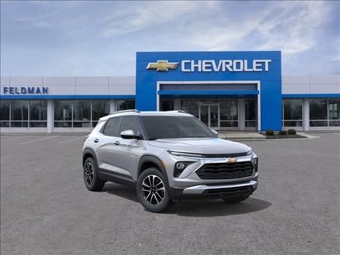 New 2026 Chevrolet TrailBlazer LT FWD image 1