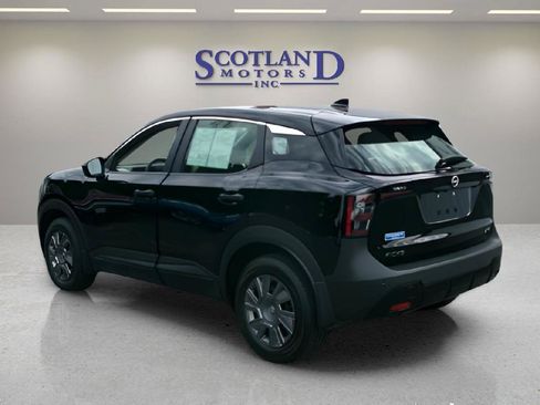 Used 2025 Nissan Kicks S AWD/4WD image 8