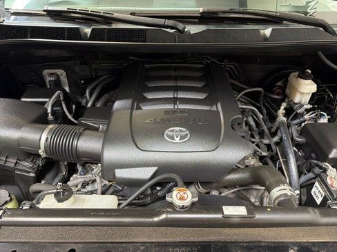 Used 2019 Toyota Tundra SR5 w/ SR5 Upgrade Package RWD image 57