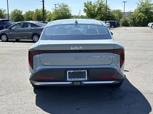 Used 2025 Kia K4 FWD image 3
